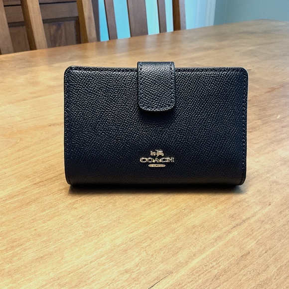 New Coach wallet - Picture 1 of 5